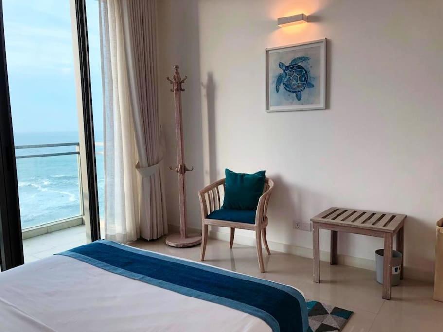 Ocean View * Galle